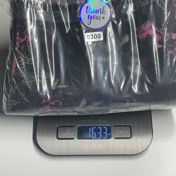 Joes Jeans Black and Pink Floral Skinny Jeans N0300 - Picture 9 of 9